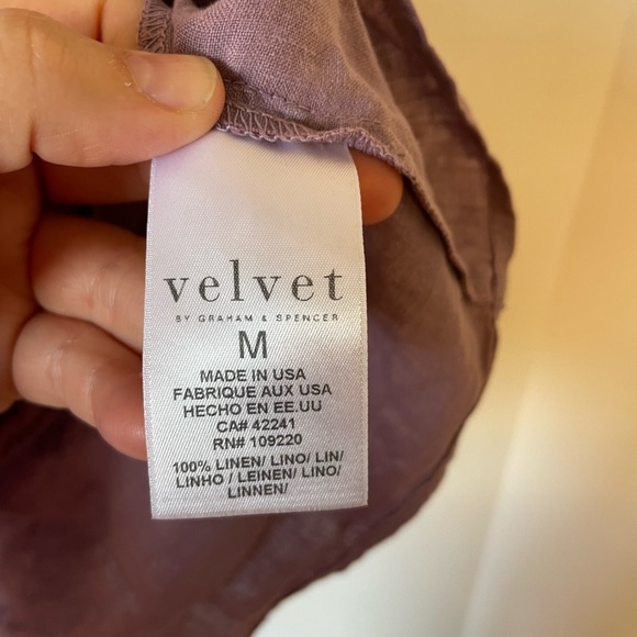 NWOT Velvet by Graham & Spencer Lilac Linen Top - Picture 8 of 9